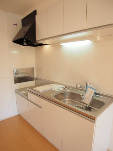 ラ・リューア　Ｃのキッチン|きれいなキッチンです
