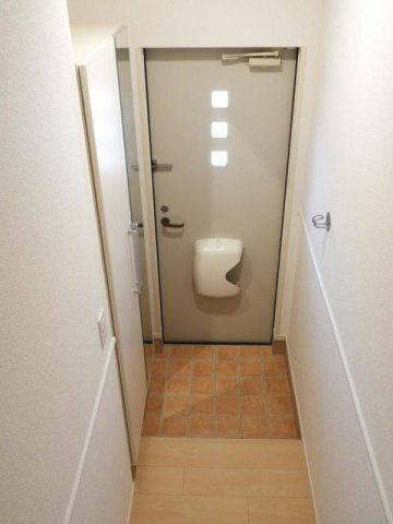 ステップ．１の玄関|玄関です