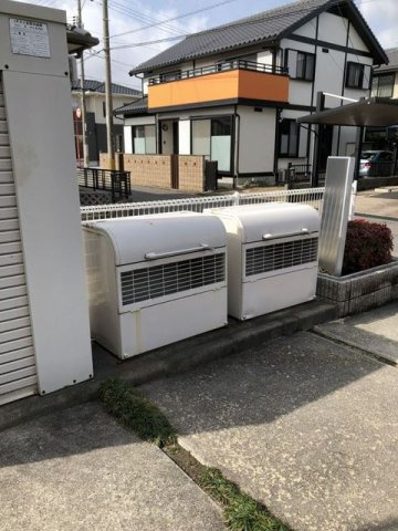 リヴ・さかえのその他