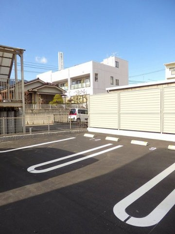 スターマインの駐車場|駐車場完備です