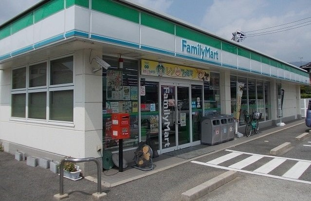 レイテル　コートの周辺|ファミリーマート熊野出来庭店まで1000m