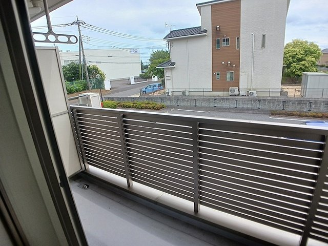 アルカディア　Ⅳのバルコニー|暖かな日差しのふりそそぐバルコニー