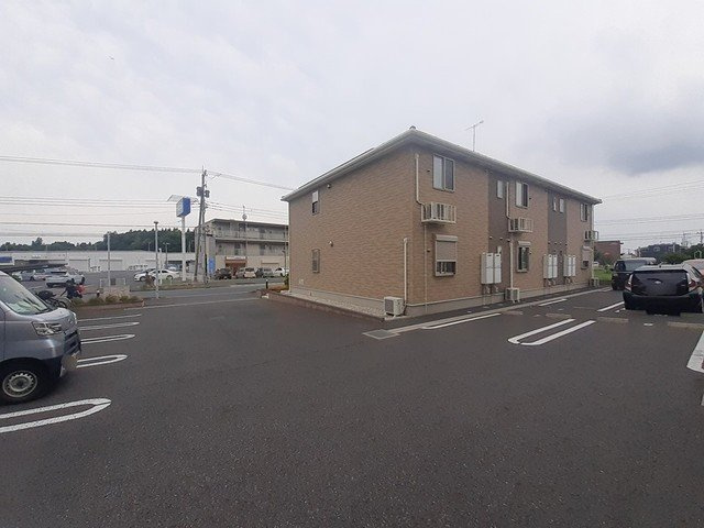 マホロバ　Ａの駐車場|駐車場完備です