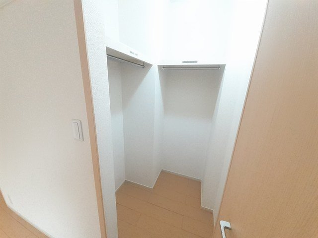 マホロバ　Ａの洗面所|忙しい朝には欠かせない洗面所です