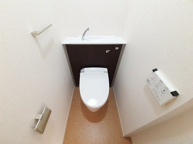 デルフィーノの収納|大きなスペースがあり、収納には困りません