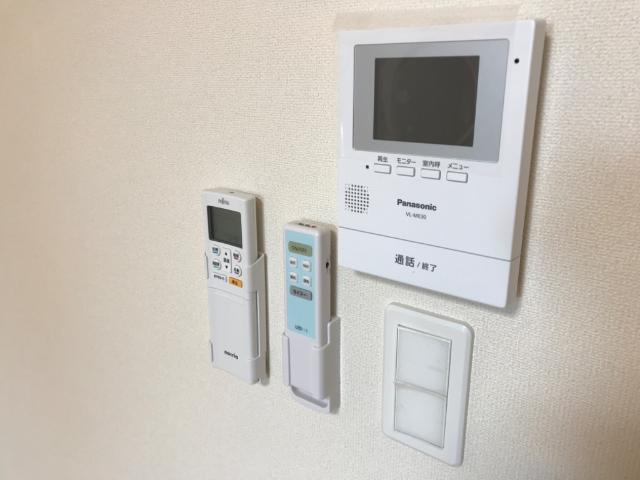 シャルマンの内装|カメラ付インターホン