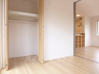 ダン・ルミエールの寝室