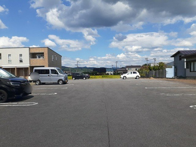 【駐車場】 | セレーノⅠ | 車をお持ちの方に嬉しい駐車場付きの物件です