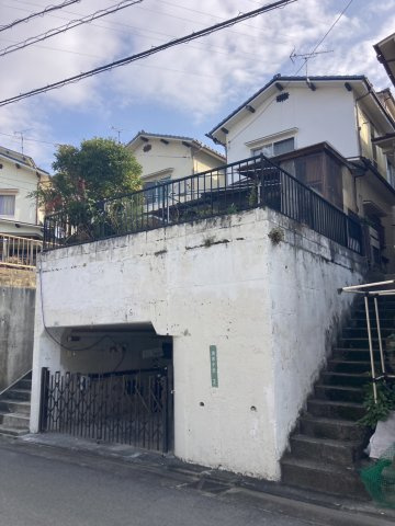  安芸郡府中町清水ケ丘　戸建て