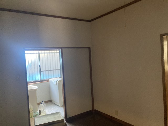 栃原　戸建ての洋室|個人の部屋や寝室として使える洋室です