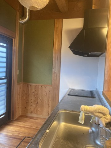 栃原　戸建てのキッチン|使いやすいキッチンです