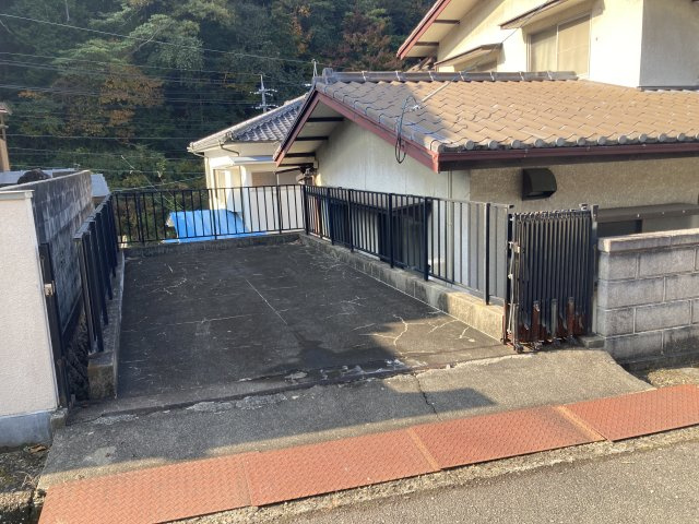 長谷町　戸建ての駐車場|駐車場があります