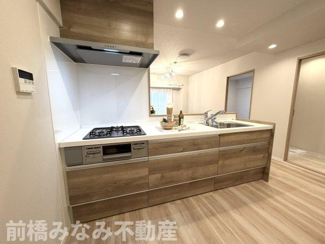 【中古マンション】高崎市並榎町　ホーユウパレス　512号室のキッチン|キッチンです