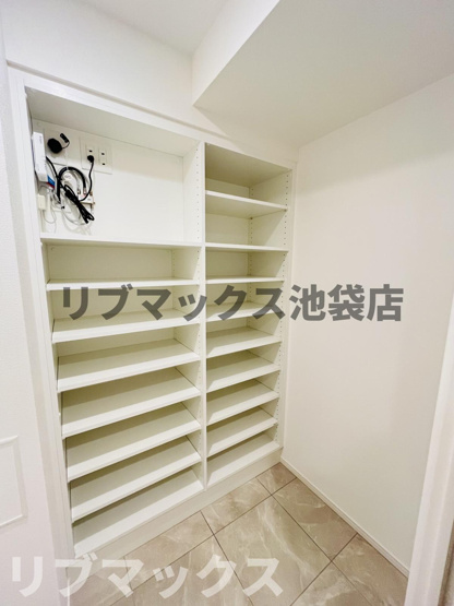 【収納】パークアクシス池袋イースト