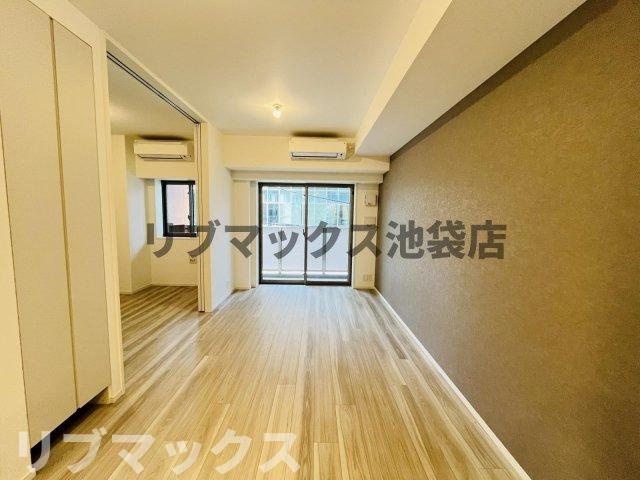 【居間・リビング】パークアクシス池袋イースト