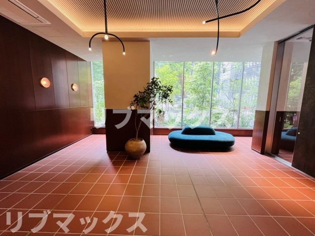 【ロビー】パークアクシス池袋イースト