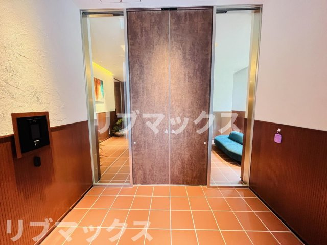 【エントランス】パークアクシス池袋イースト