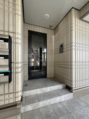 【エントランス】 | ラヴィエ