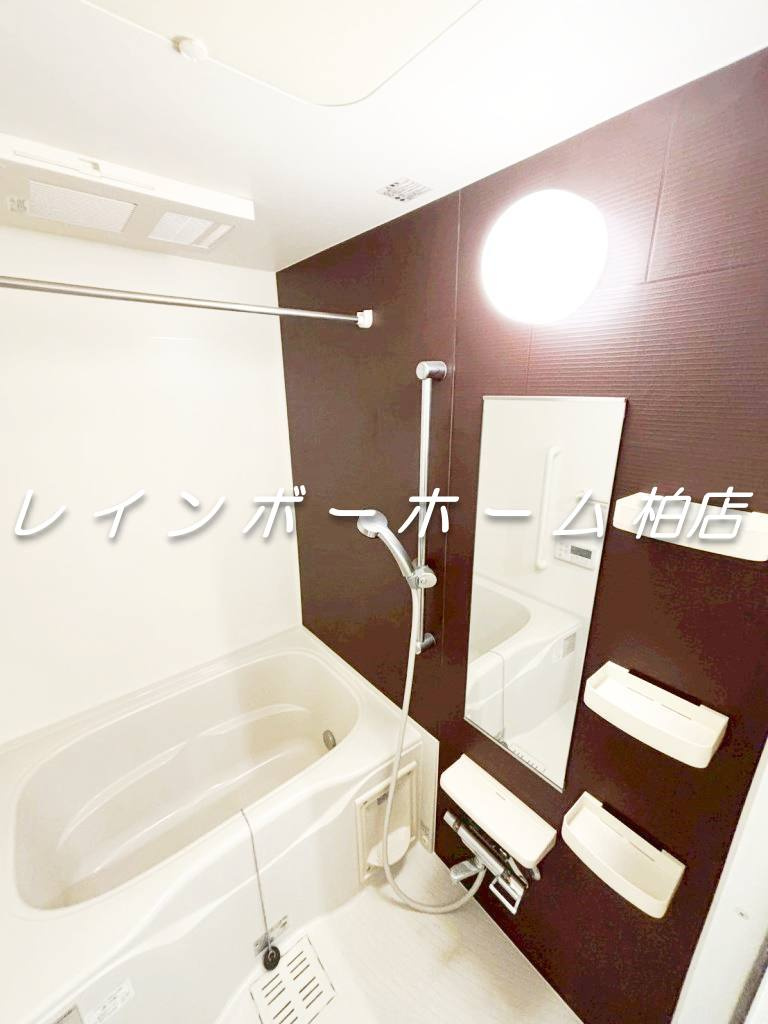【仲介手数料：50％OFF】対象物件！の浴室|落ち着いた空間のお風呂です