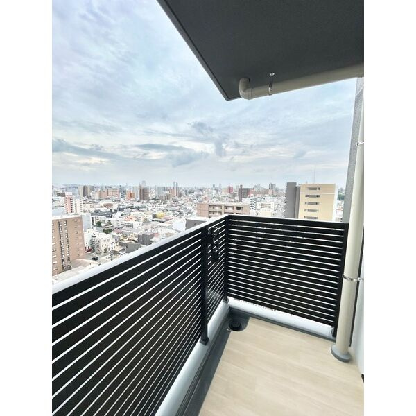 S-RESIDENCE志賀本通dearlyのバルコニー