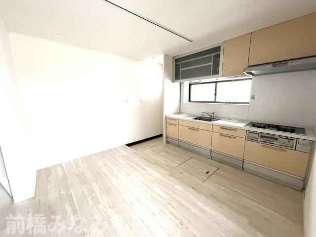 【中古】高崎市江木町　６LDK＋Sのキッチン|キッチンでお料理をお楽しみください