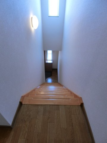 サンライト・パレスの玄関
