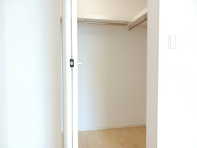 アムール・シュッド　Ⅱの収納|便利な収納スペースです