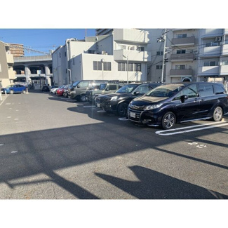 【駐車場】 | 敷地内駐車場の様子です。