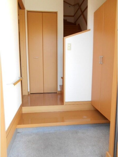 フラワーガーデンの玄関