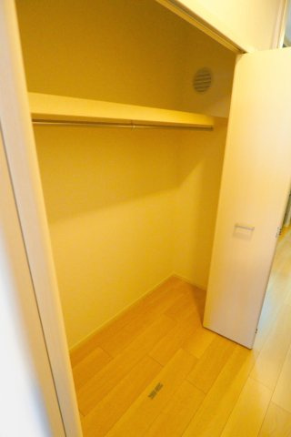 セブンコート長束駅前　B棟の収納