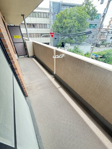 【バルコニー】 | ウノ・ディアマンテ