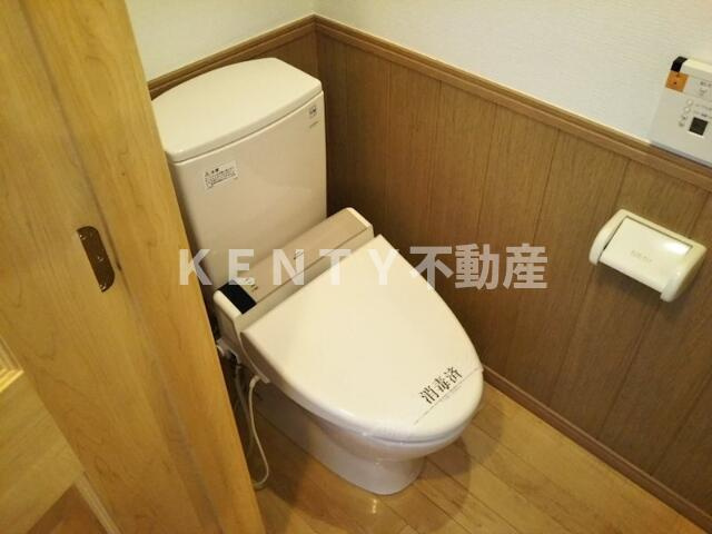 【トイレ】 | エリュシオン光和 | 落ち着いた色調のトイレです