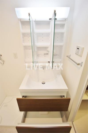 【設備】Ｔｏｉｌｅ　ｂｌａｎｃｈｅ