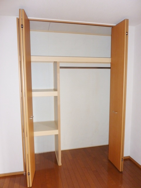 リトルフォレスト経堂の収納|※同物件参考写真です