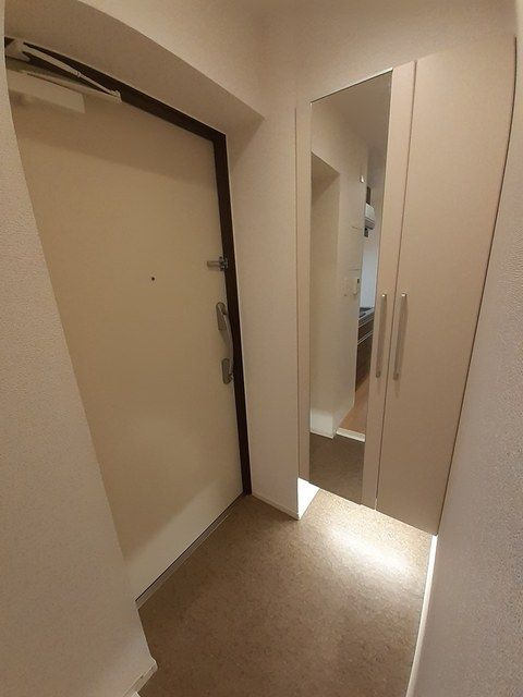 ヒルトップⅡの玄関