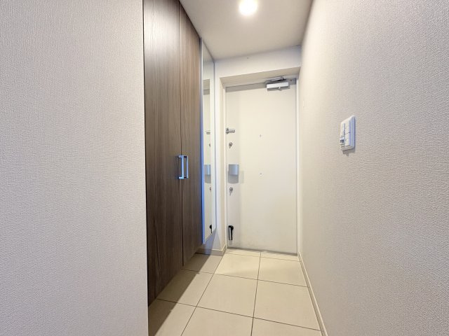 ☆リベール明石西新町☆の玄関