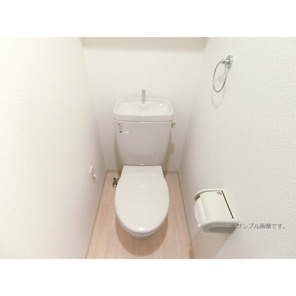 プレサンス新大阪クレスタのトイレ