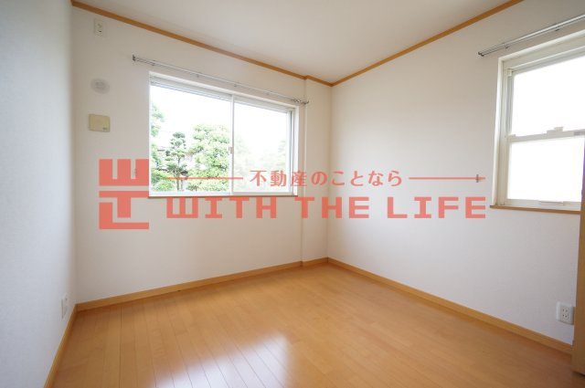 グリーンコート【キャッシュバック対象物件】の洋室|きれいな洋室です