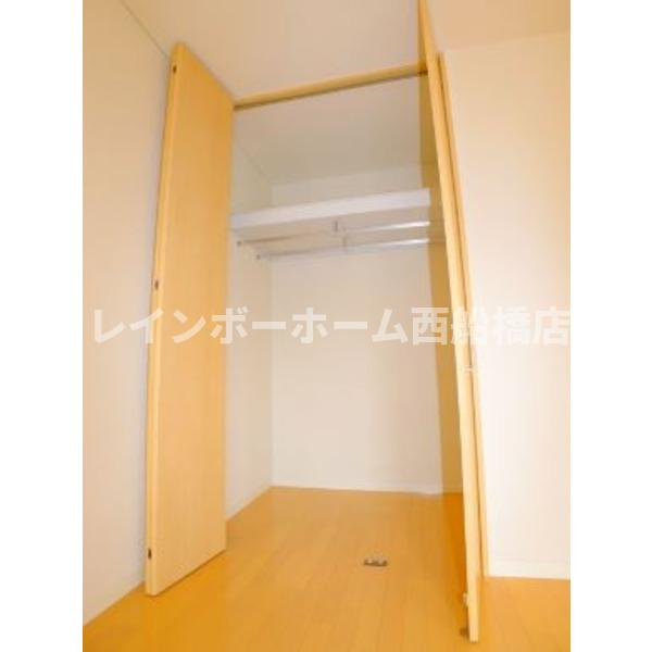 メゾンリバーアイランドAの収納|反転間取りです
