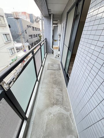 ベルフィーユNARUOのバルコニー