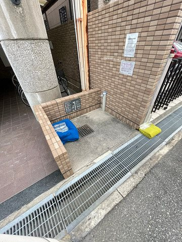 ハイコート甲子園四番町の外観