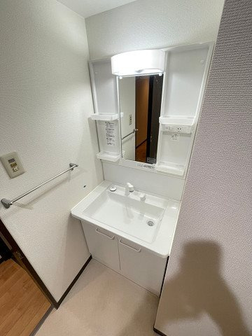 ハイコート甲子園四番町の洗面所