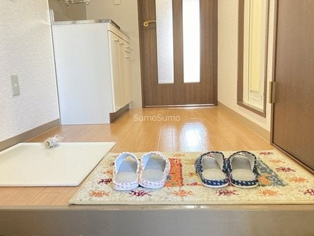 グランドウイングの玄関