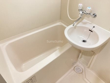 グランドウイングの洗面所