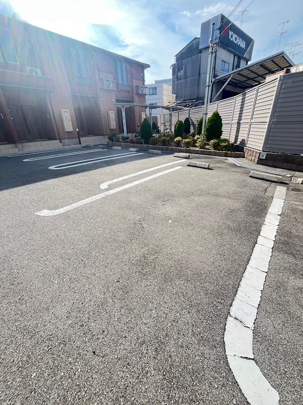 エスポワール小林の駐車場