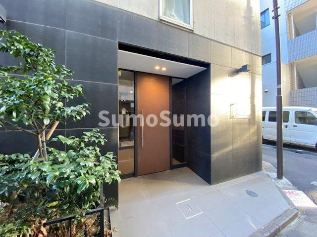 アスティエ渋谷松涛のエントランス