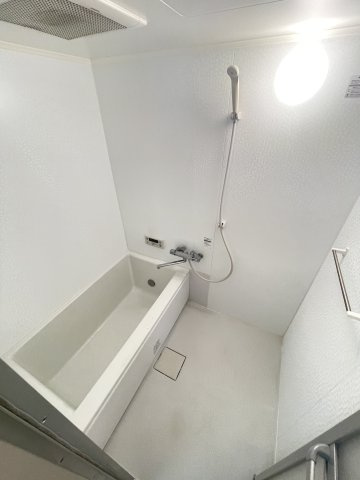 グリーンハイツ諏訪山の浴室