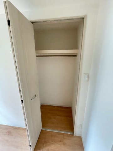 エルヴィータ駅南の収納