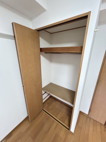 プレサンス東本町の収納