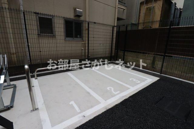 GENOVIA横浜石川町【おとり物件なし】#学生・社会人にオススメ！初期費用分割払いOK！の駐車場|バイク置き場